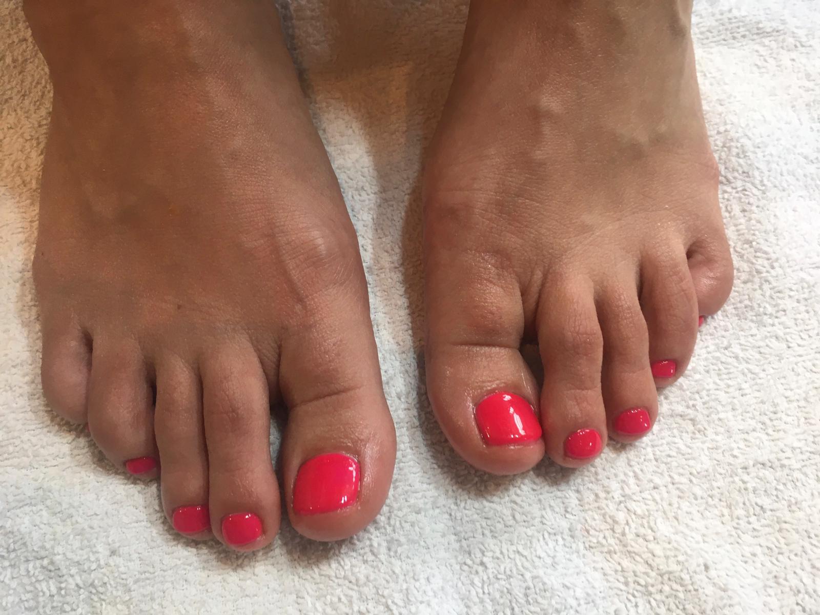 pedikur labapolas gellakkozas esztetikai gyogypedikur nailboutique buda